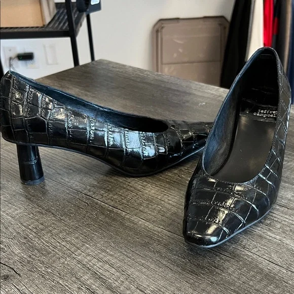 Jeffrey Campbell Black Croc-Patterned Heels - Picture 1 of 4